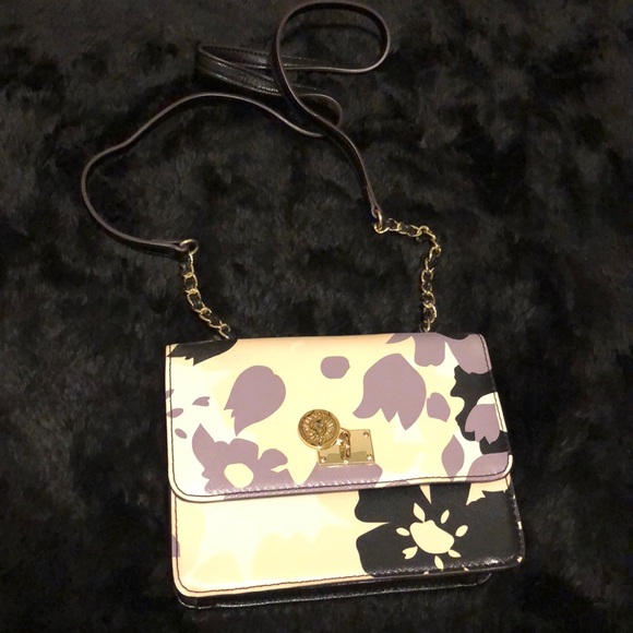 Anne Klein Purse - Picture 3 of 7